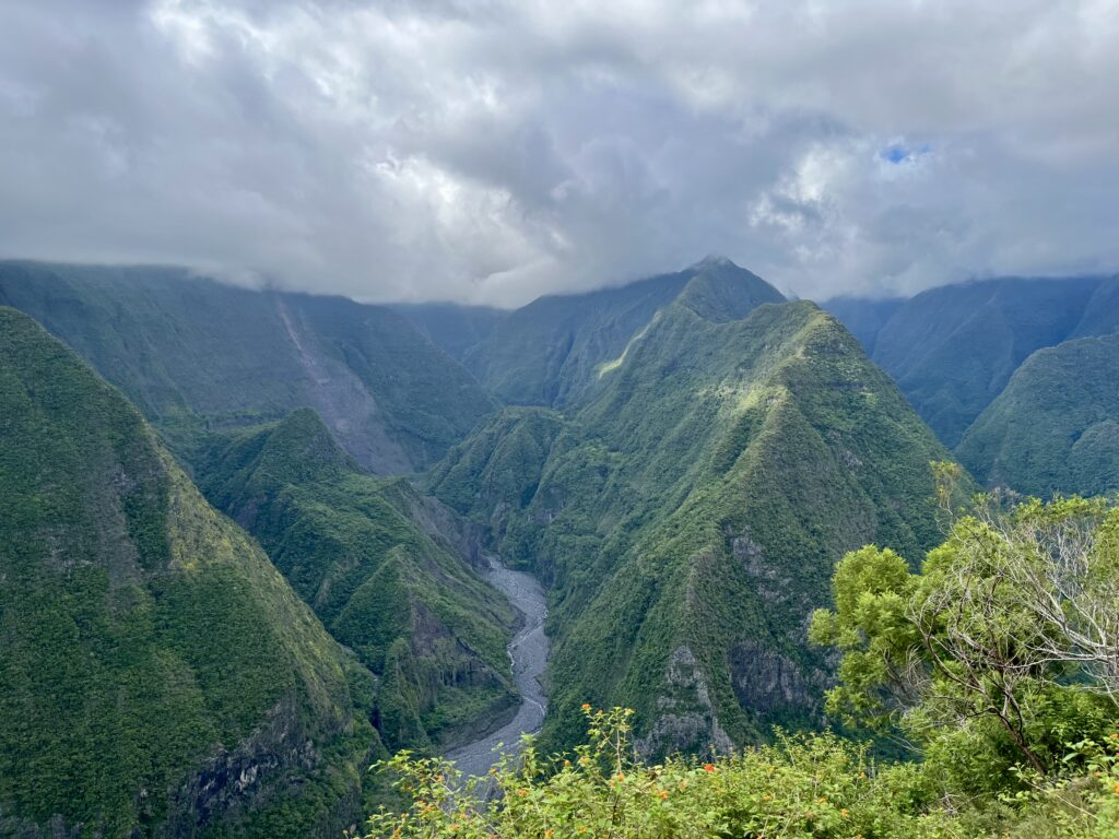 Que prévoir pour un road trip en van à La Réunion ?